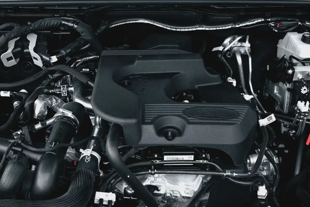 3,134 P.M |  Everest Limited | 0% Downpayment | Ford Warranty!-14-14
