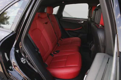 PORSCHE MACAN 2021 - GCC - FULLY LOADED - AMAZING CONDITION-17
