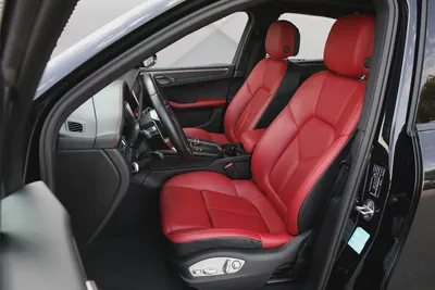 PORSCHE MACAN 2021 - GCC - FULLY LOADED - AMAZING CONDITION-8