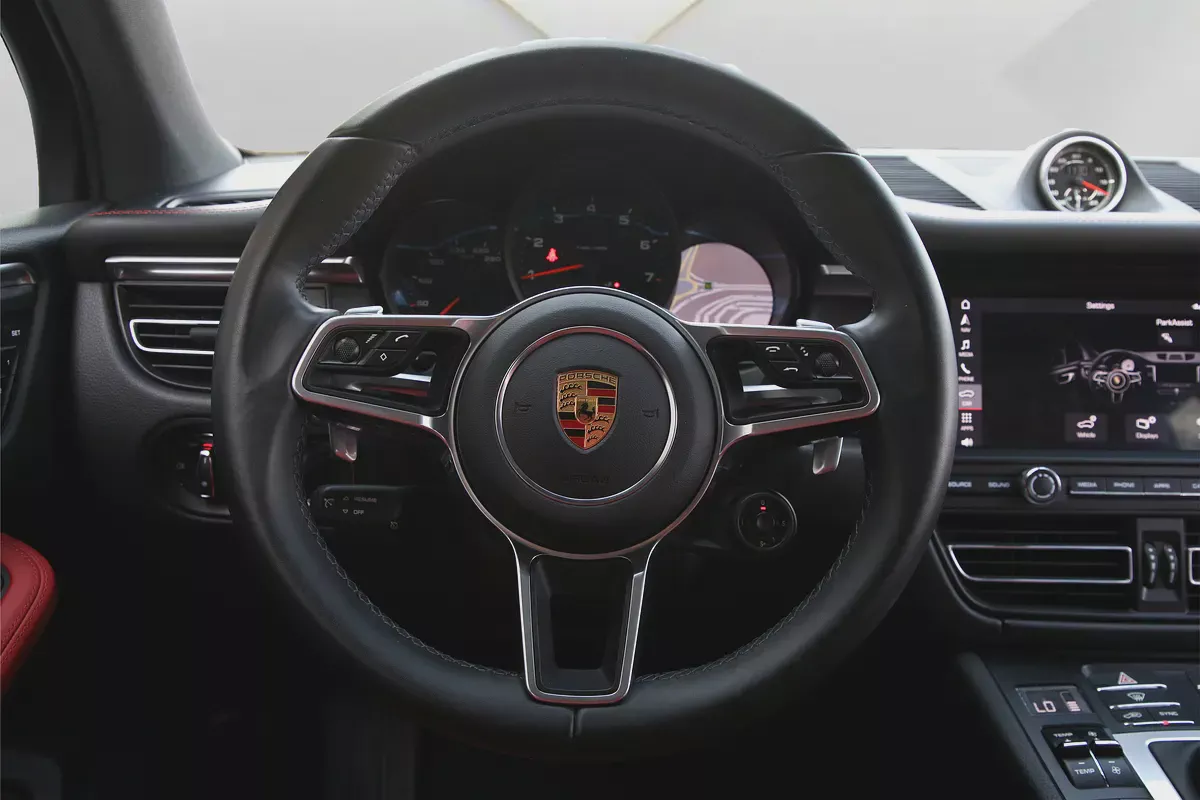 PORSCHE MACAN 2021 - GCC - FULLY LOADED - AMAZING CONDITION-13-13