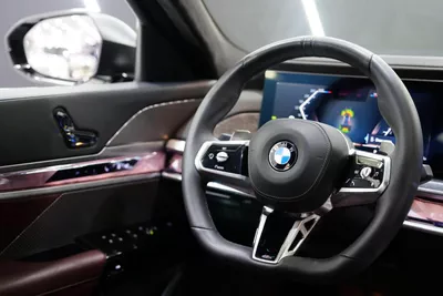 BMW 740i-3