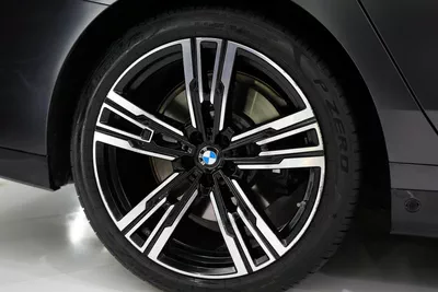 BMW 740i-9