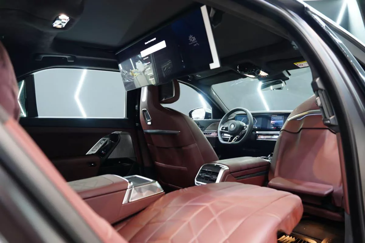 BMW 740i-15-15