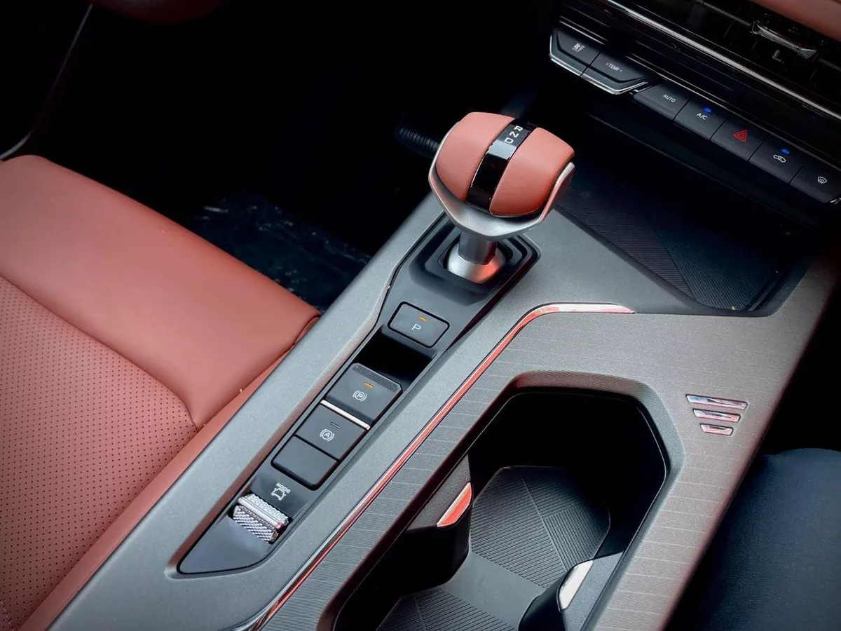 Changan X5 Plus BEYOND PRO 1.5l turbocharged-11-0