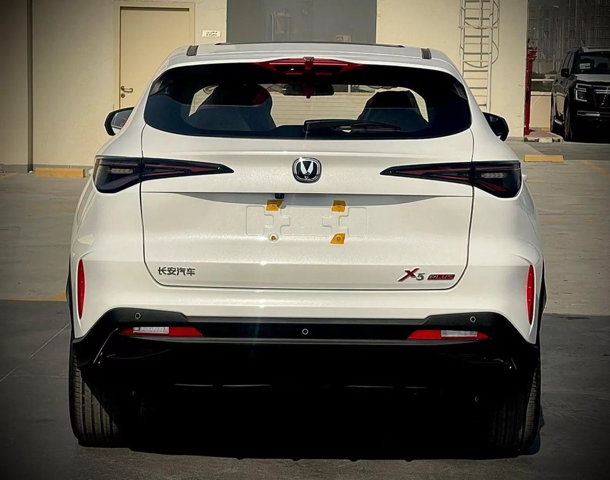 Changan X5 Plus BEYOND PRO 1.5l turbocharged-4-0