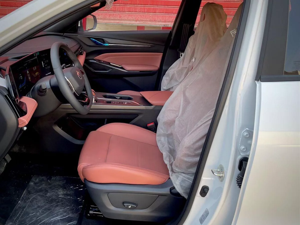 Changan X5 Plus BEYOND PRO 1.5l turbocharged-6-0