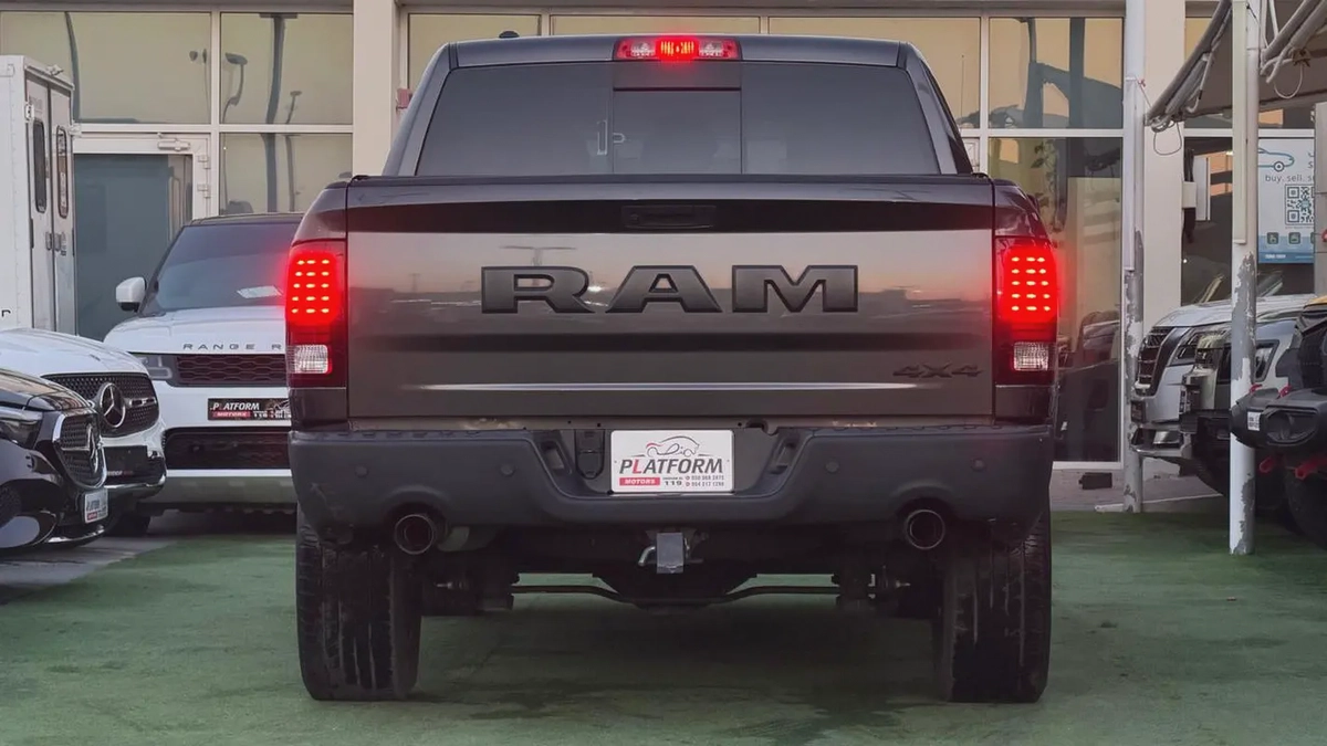 دودج رام هيمي كلاسك 5.7 موديل ٢٠٢٣ خليجي تحت الضمان RAM 1500 Hemi 5.7 Classic 2023 GCC Specs