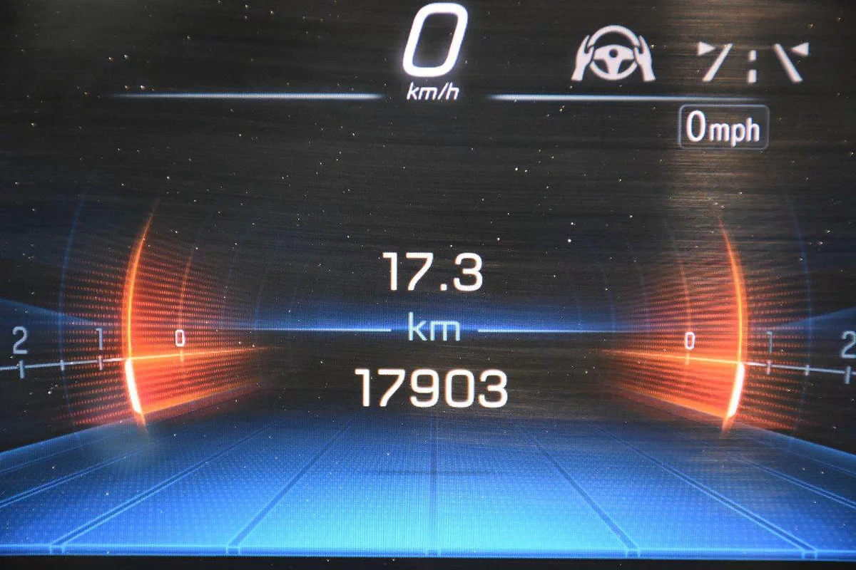 GLE53 AMG COUPE 2024 | IRIDIUM SILVER-3-3