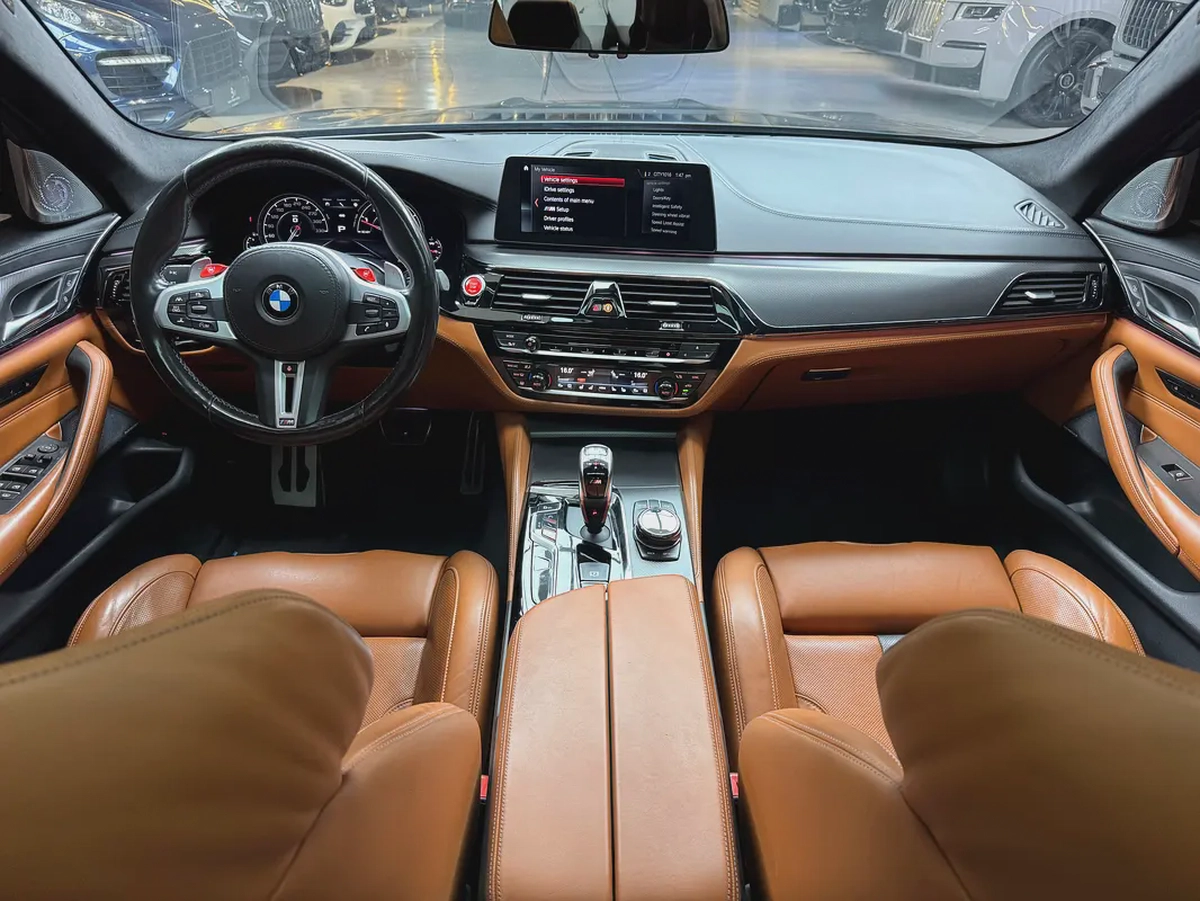 Stunning BMW M5 Competition 2018 | GCC Specs | Low Mileage | Pristine Condition-12-12