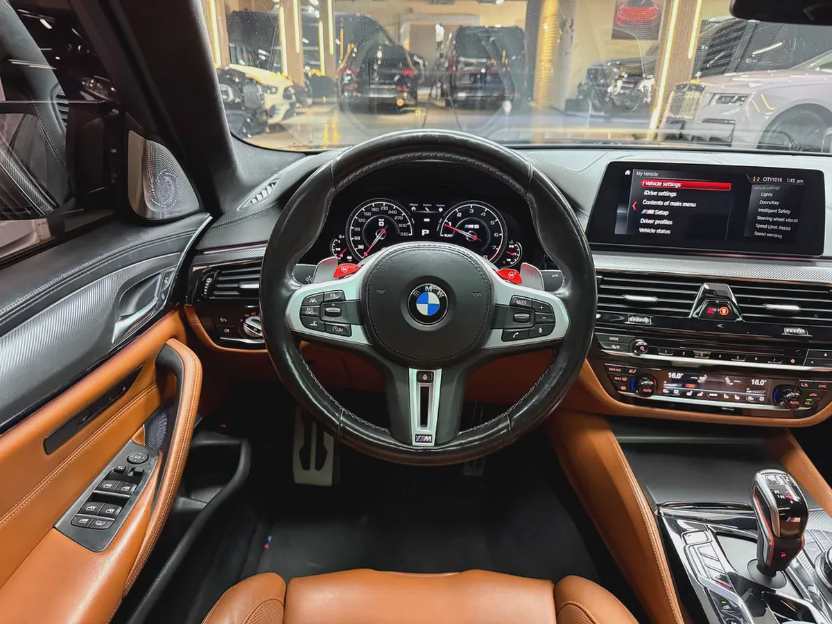 Stunning BMW M5 Competition 2018 | GCC Specs | Low Mileage | Pristine Condition-7-7