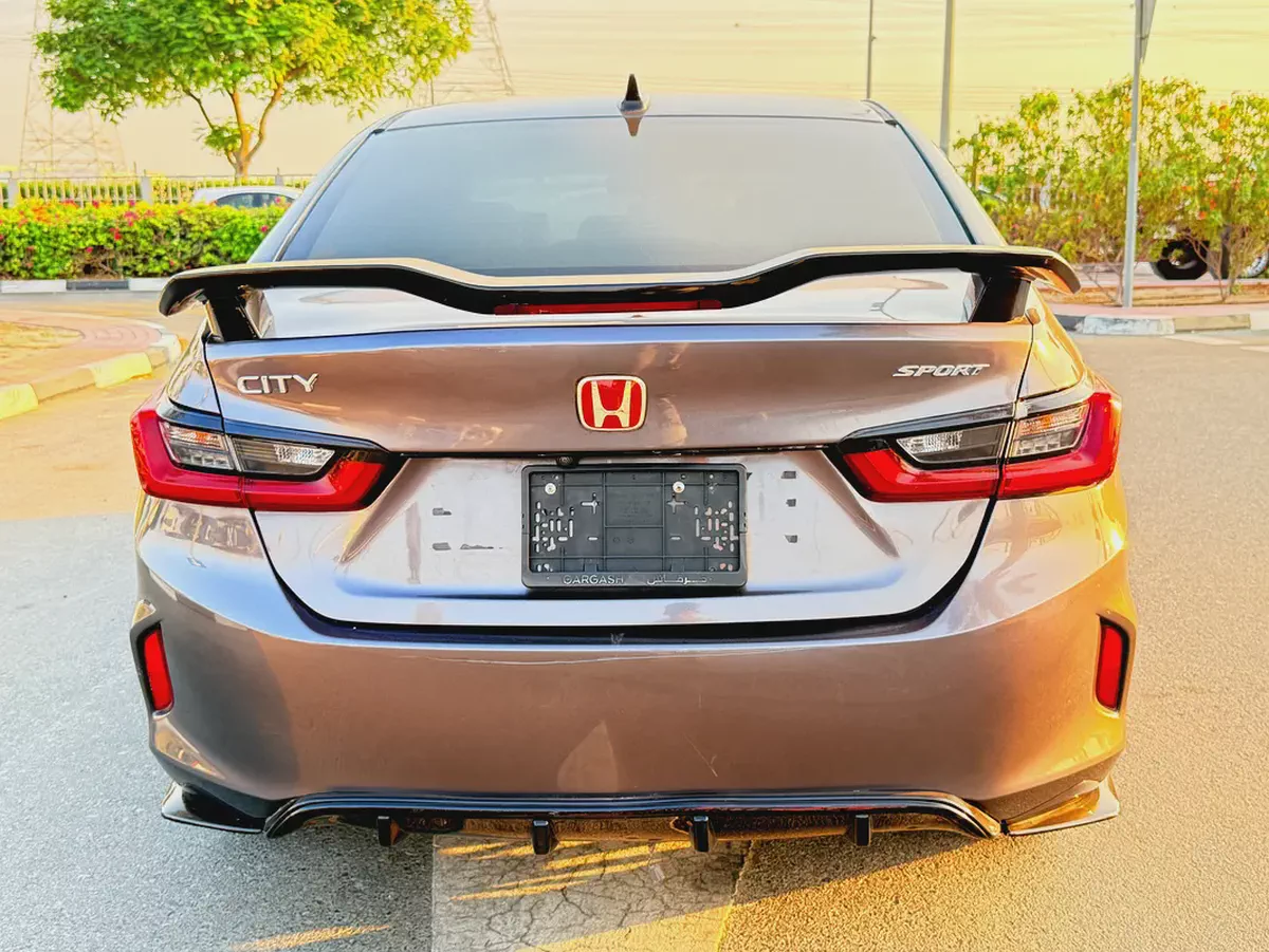 Honda City 2021 LX Sport GCC Specs-4-4