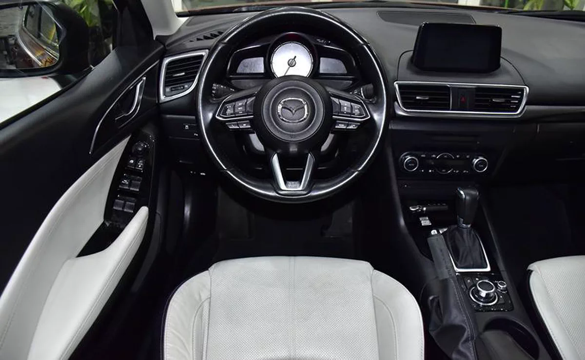 Mazda 3 ( 2017 Model ) in Red Color GCC Specs-1-1