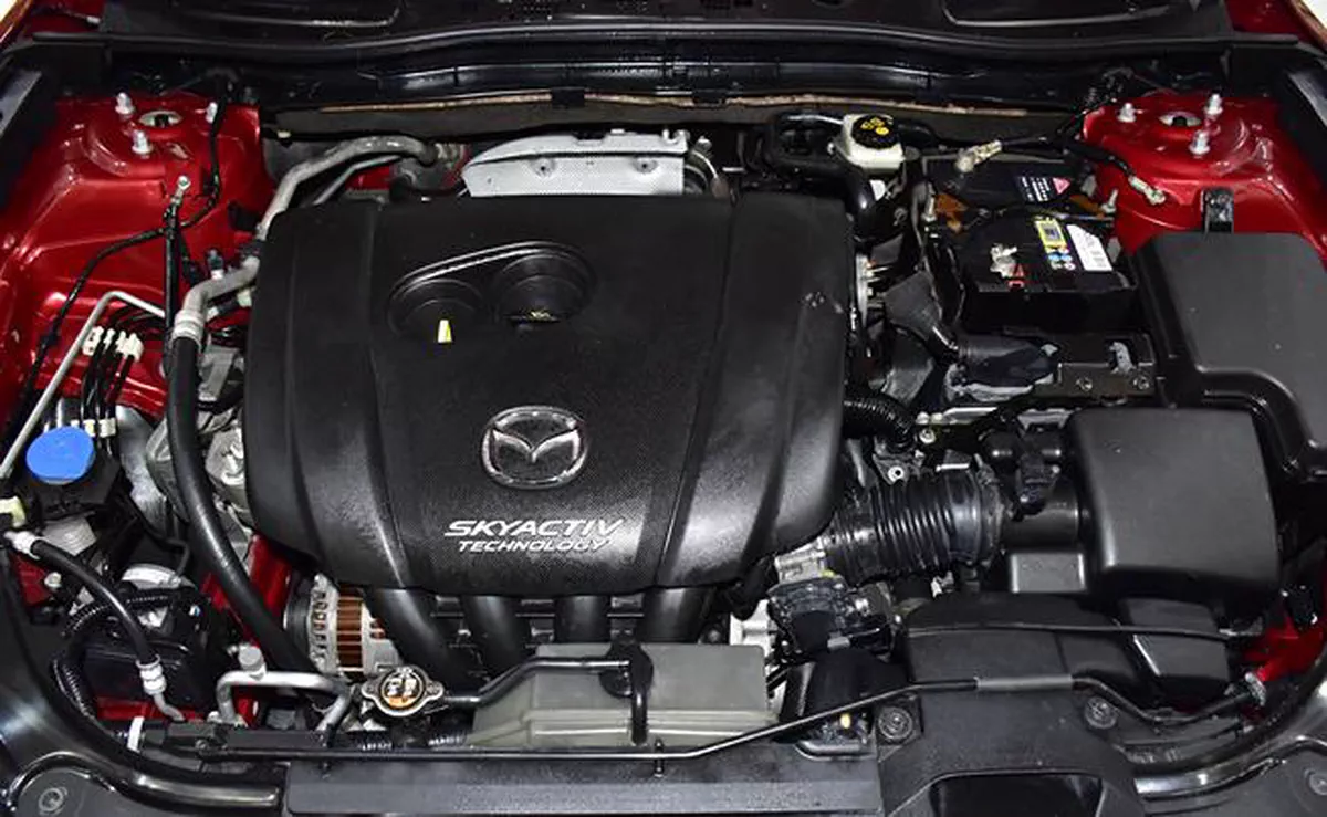 Mazda 3 ( 2017 Model ) in Red Color GCC Specs-5-5