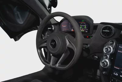 MCLAREN 765 LT SPIDER | FULL CARBON INT/ EXT | HRE FORGED WHEELS | VERY LOW MILEAGE-9