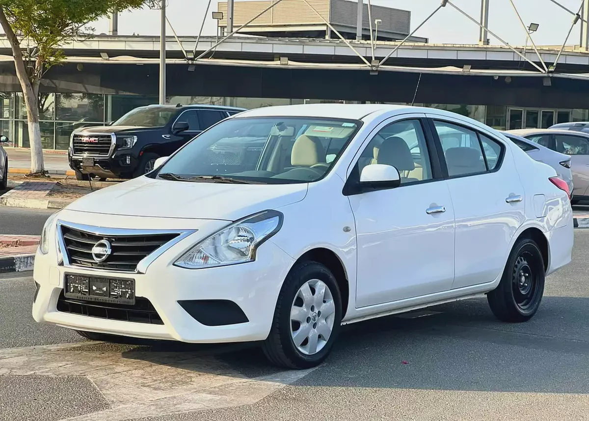 Nissan Sunny 2023 S GCC Specs-4-4