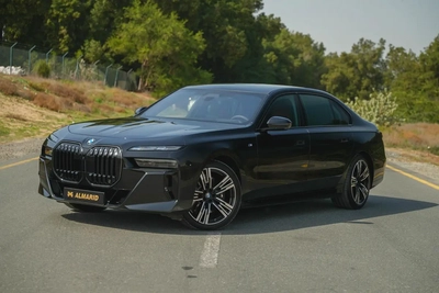 BMW 740i M Sport Individual – 2026 | GCC | Only 2,096 KM | AED 449,000-0
