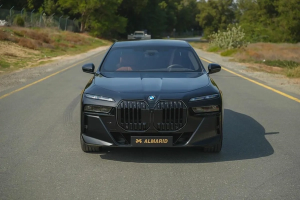 BMW 740i M Sport Individual – 2026 | GCC | Only 2,096 KM | AED 449,000
