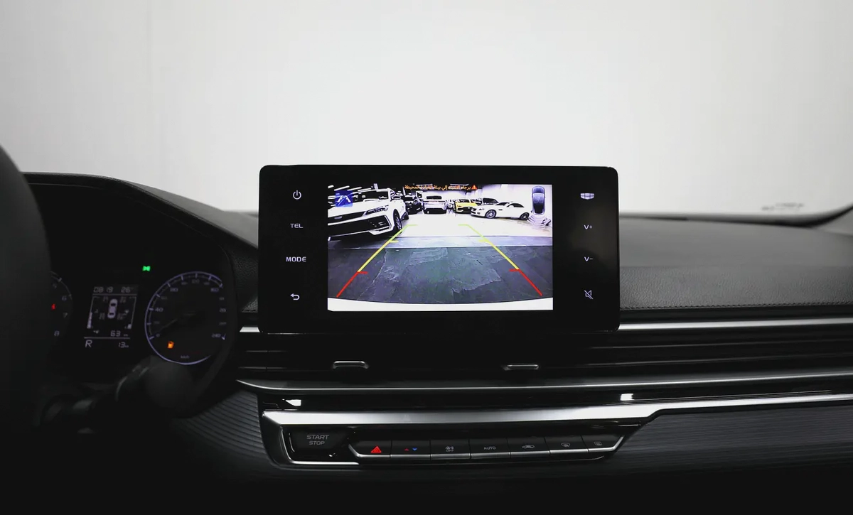Geely Emgrand GS-10-10