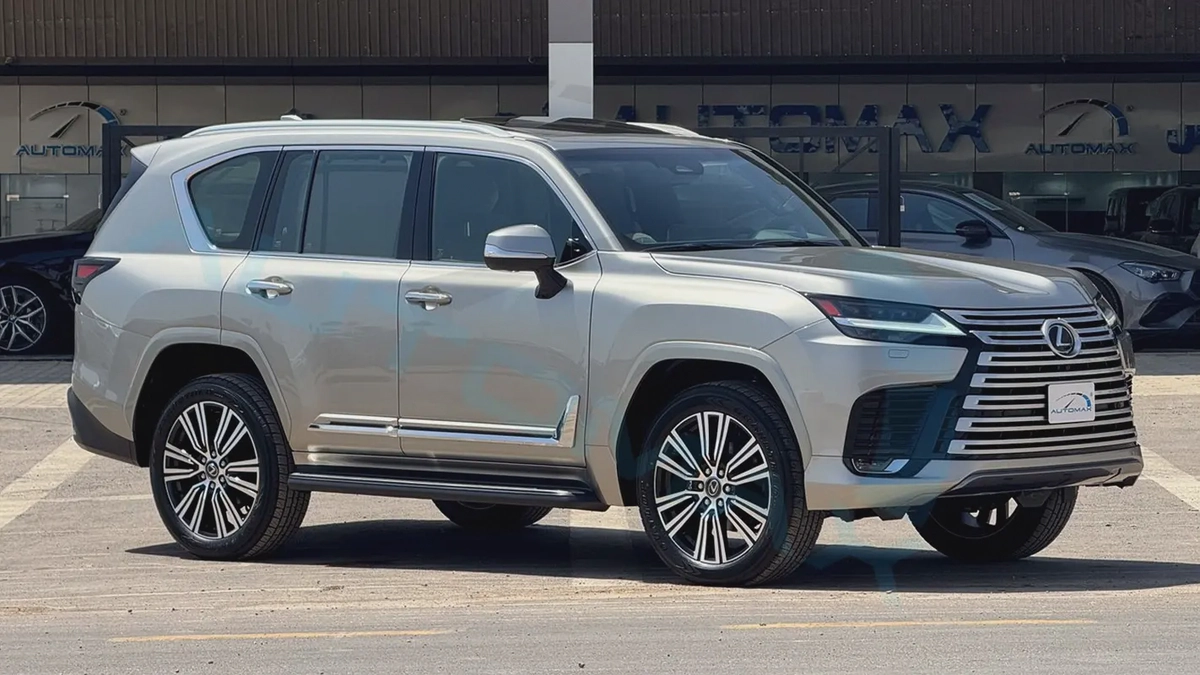 ( Only For Export ) 2026 Lexus LX 600 BB ‘’Signature’’ 3.5TT V6 AWD GCC 0Km BRAND NEW-3-3