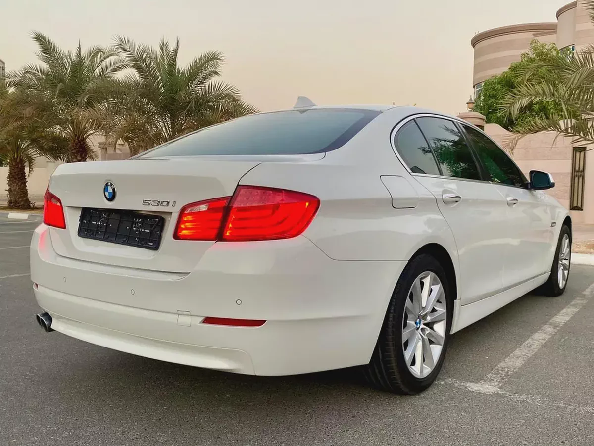 2013 BMW 530i ||FULL OPTION || 6 cylinder|| accident free|| original paint ||GCC SPECS-7-7