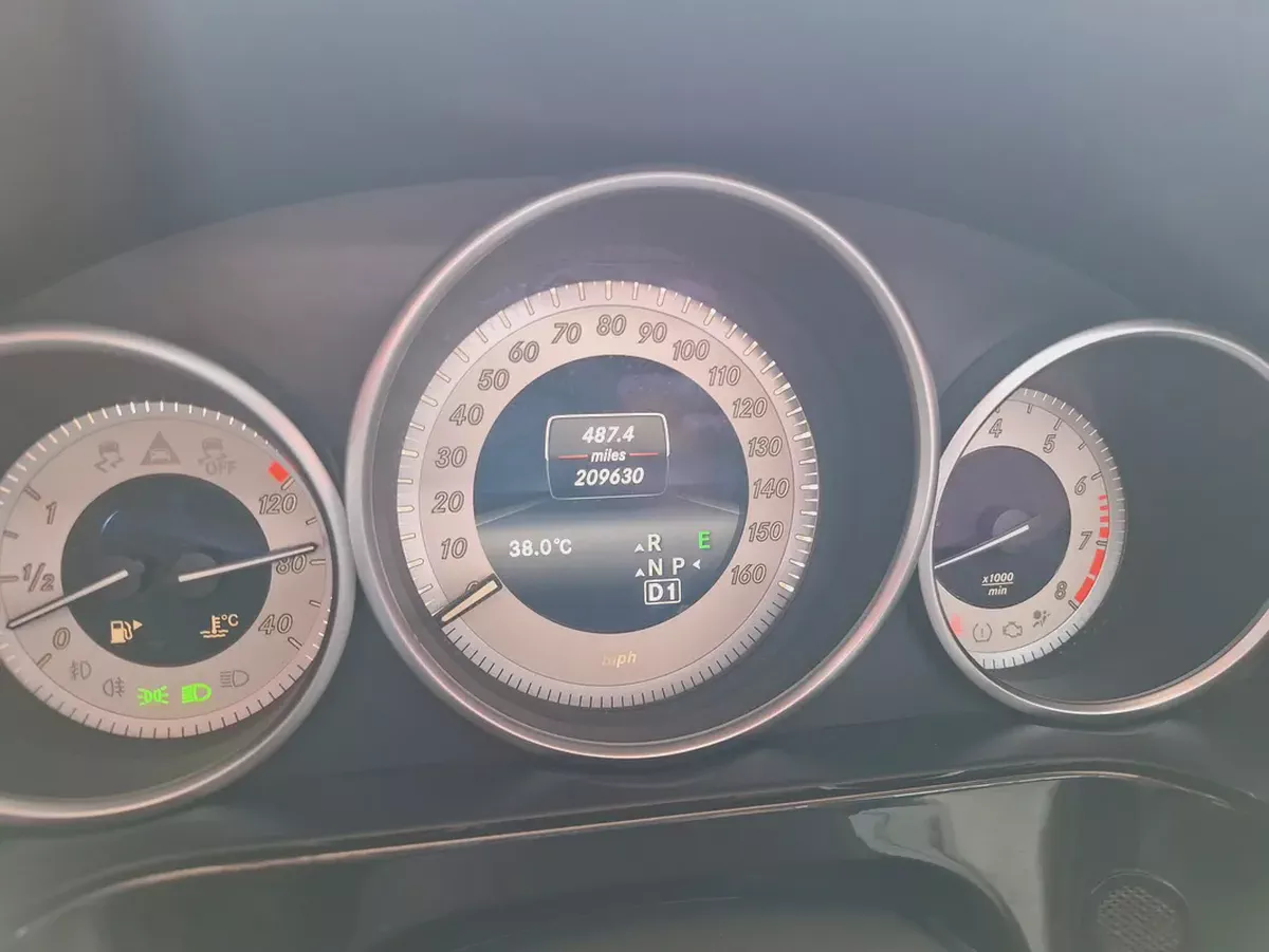 Mercedes-Benz E350 2014 full option-14-14