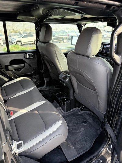 Jeep Wrangler SPORT full option-17