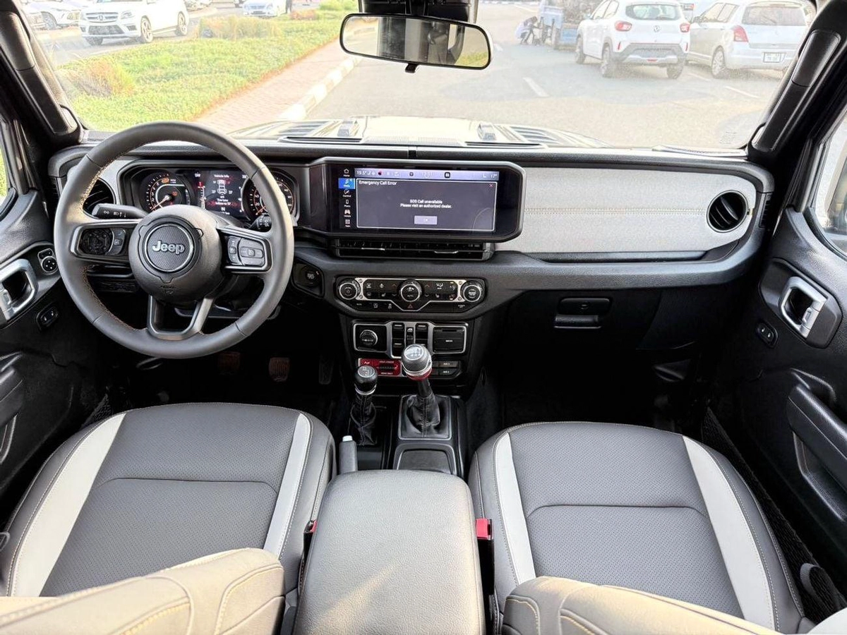 Jeep Wrangler SPORT full option-4-4