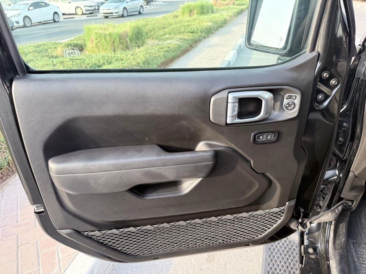 Jeep Wrangler SPORT full option-12-12