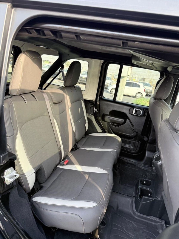 Jeep Wrangler SPORT full option