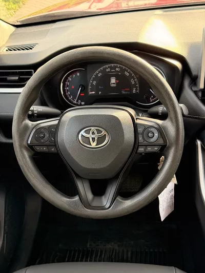 Toyota RAV4 LE RAV4 2023 2.5L-8