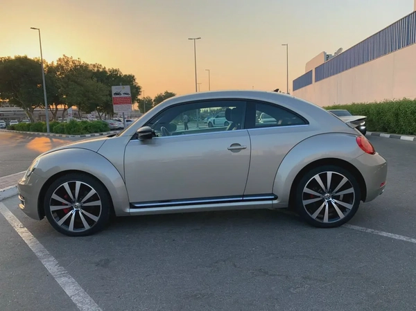 Volkswagen Bettle **2015**