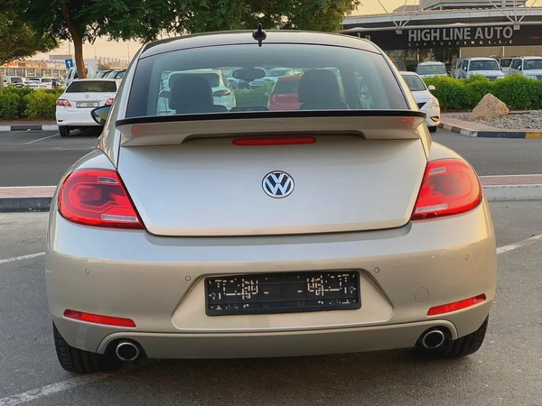 Volkswagen Bettle **2015**