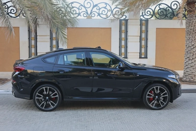 BMW X6 -Xdrive40i M SPORT-2024-65000KM-GCC SPECS-UNDER WARRANT-EXCELLENT CONDITION-9