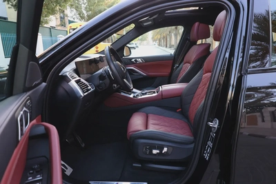 BMW X6 -Xdrive40i M SPORT-2024-65000KM-GCC SPECS-UNDER WARRANT-EXCELLENT CONDITION-11