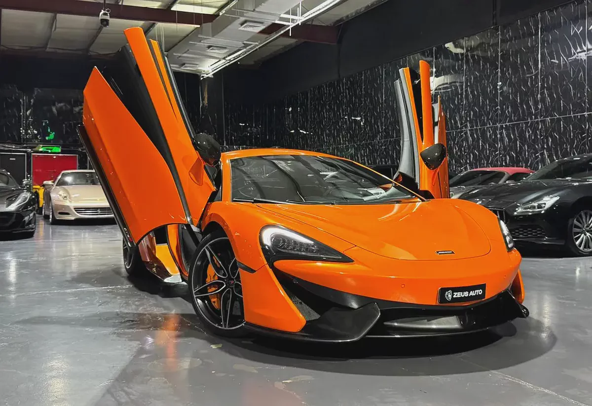 McLaren Warranty 02/2027 | McLaren Service Contract 02/2028 | Full Service History-5-5