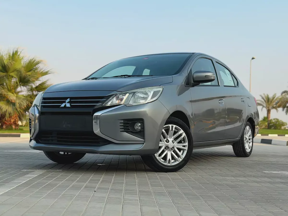 Mitsubishi Attrage 2021 GLX Medium Line GCC Specs - Fuel Efficient Family Sedan Premium Condition-1-1