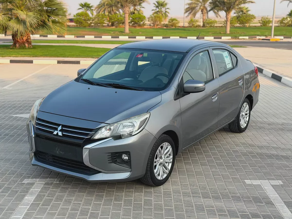 Mitsubishi Attrage 2021 GLX Medium Line GCC Specs - Fuel Efficient Family Sedan Premium Condition-3-3