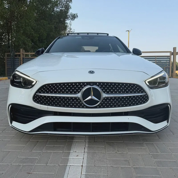 2022 Mercedes-Benz C300 4MATIC | Full Option | Panorama | 360 Camera | Like New