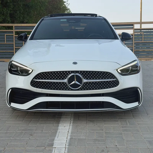 2022 Mercedes-Benz C300 4MATIC | Full Option | Panorama | 360 Camera | Like New
