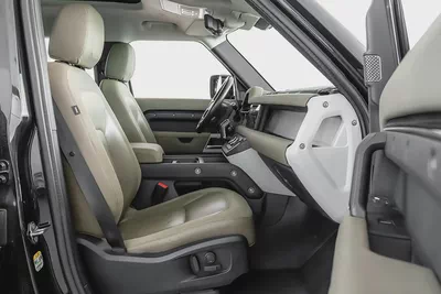 AED 4,622 / 60 months | 0% DP | 2021 Land Rover Defender 110 P400 SE First Edition-6