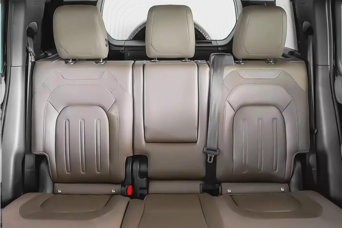 AED 4,622 / 60 months | 0% DP | 2021 Land Rover Defender 110 P400 SE First Edition-11-11