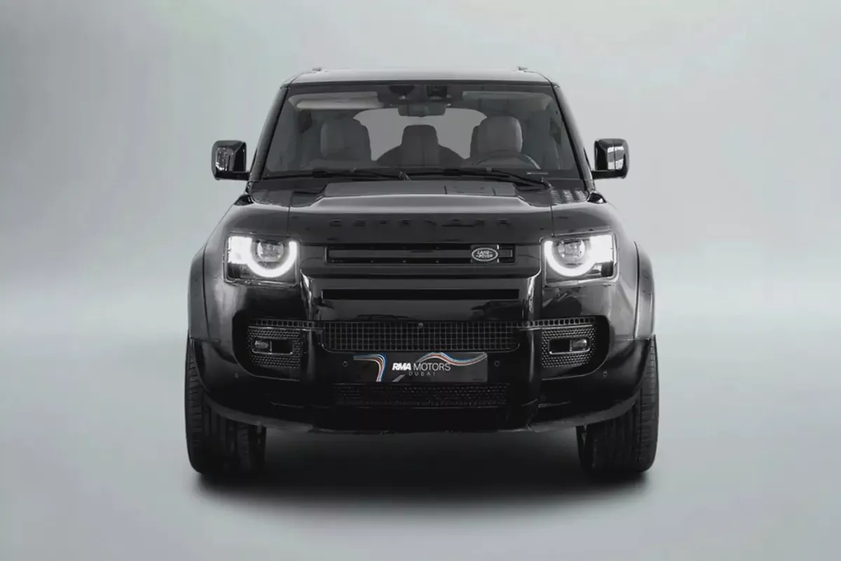 AED 4,622 / 60 months | 0% DP | 2021 Land Rover Defender 110 P400 SE First Edition-1-1