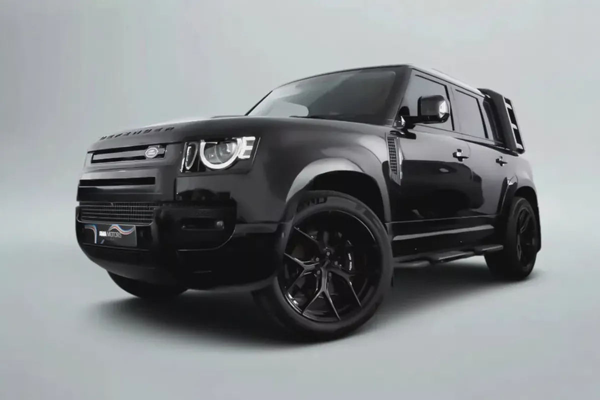 AED 4,622 / 60 months | 0% DP | 2021 Land Rover Defender 110 P400 SE First Edition-3-3