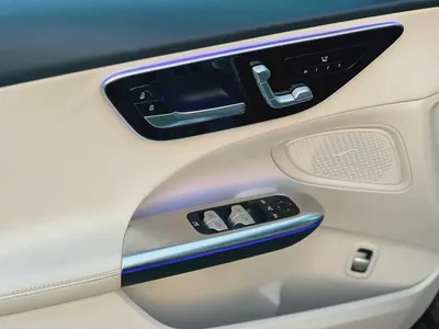 2023 Mercedes-Benz C300 | Premium Tech | Like New-8