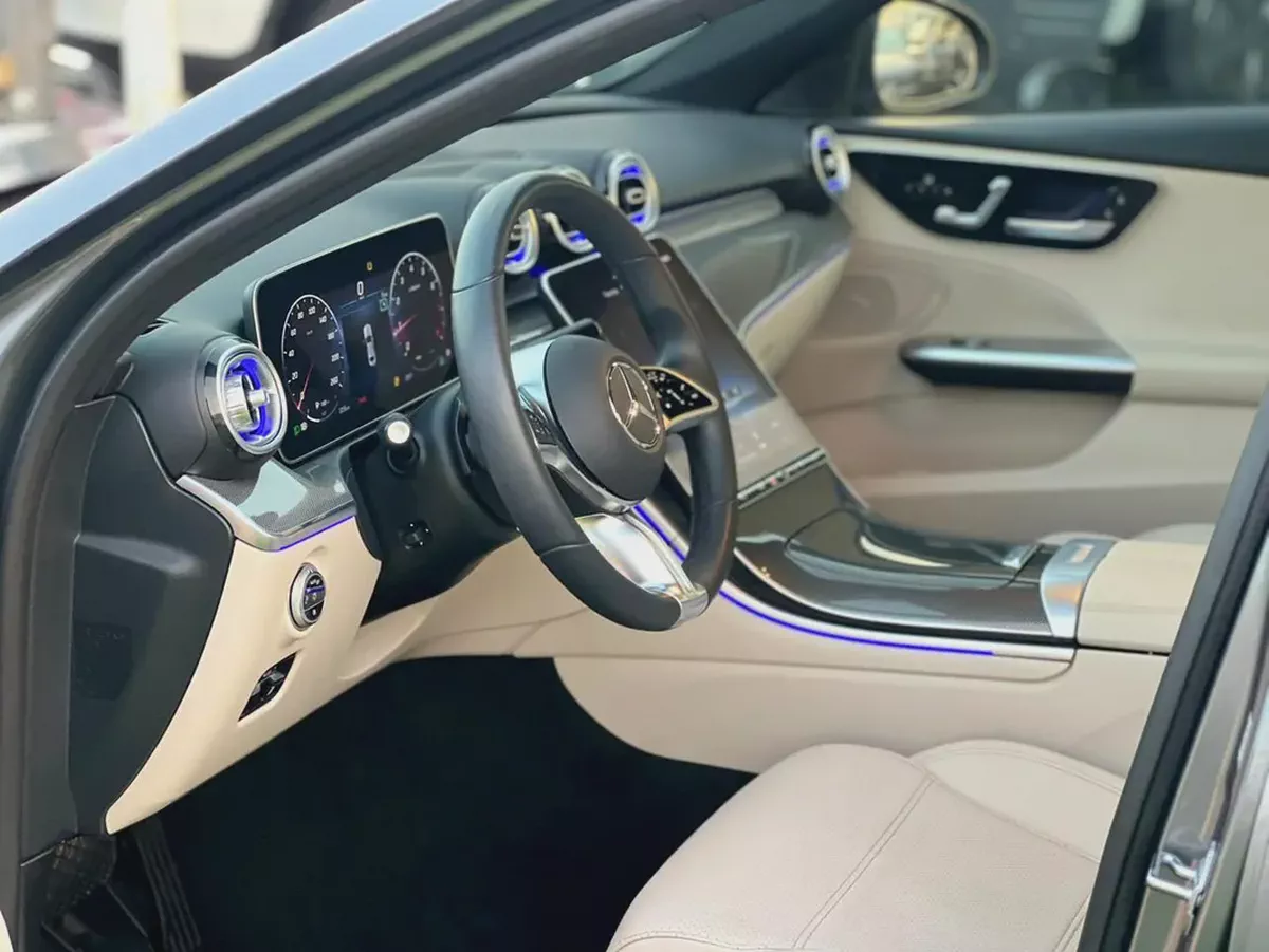 2023 Mercedes-Benz C300 | Premium Tech | Like New-7-7