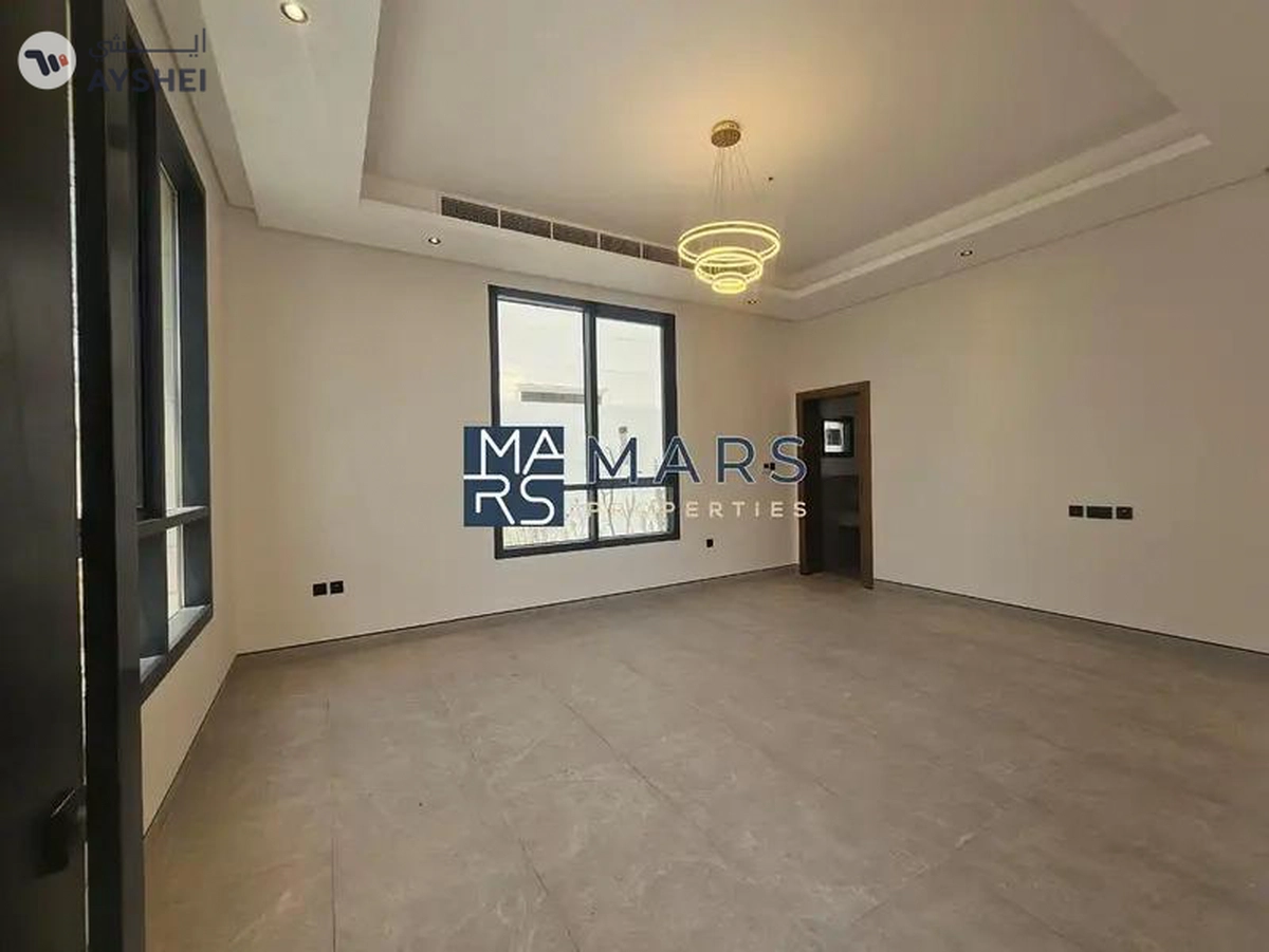 Villa-5 bedrooms in Al Hoshi – Close to the Main Entrance of the Area