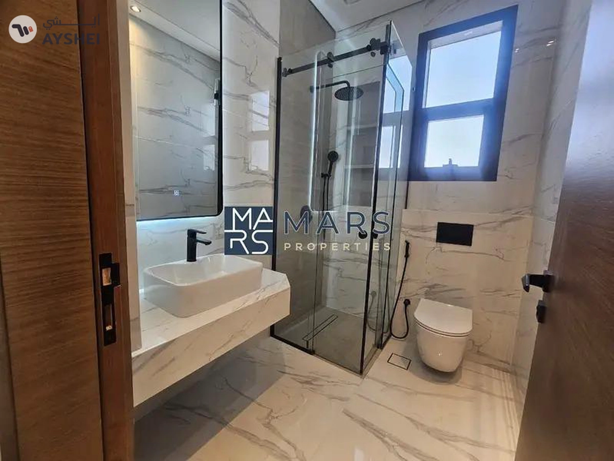 Villa-5 bedrooms in Al Hoshi – Close to the Main Entrance of the Area