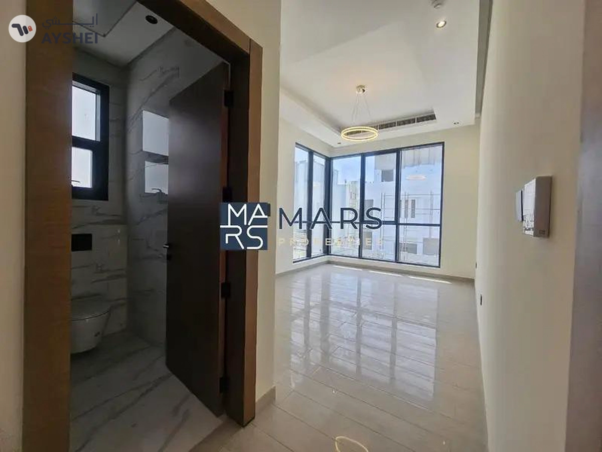 Villa-5 bedrooms in Al Hoshi – Close to the Main Entrance of the Area