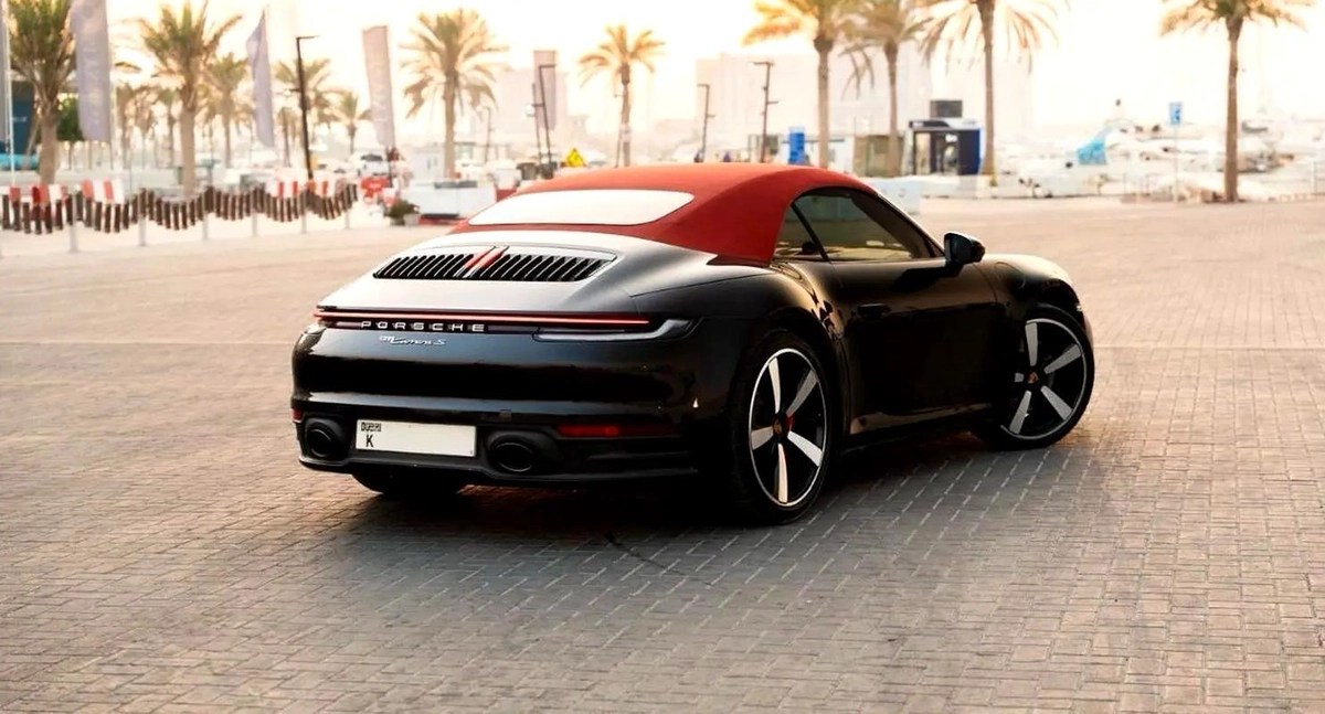 Porsche 911 Carrera S 2021 | soft top convertible | High Performance.-3-3