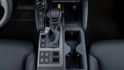 Toyota Prado VXR 250 WX 2.4P AT ADVENTURE MY2025– BLACK-12
